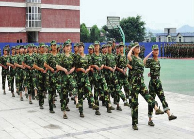 四川2025年初中生女生读什么铁路学校好