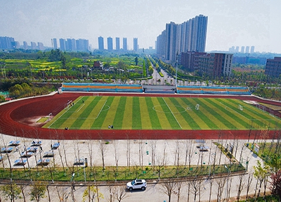 云南2025年女生在铁路学校学什么好